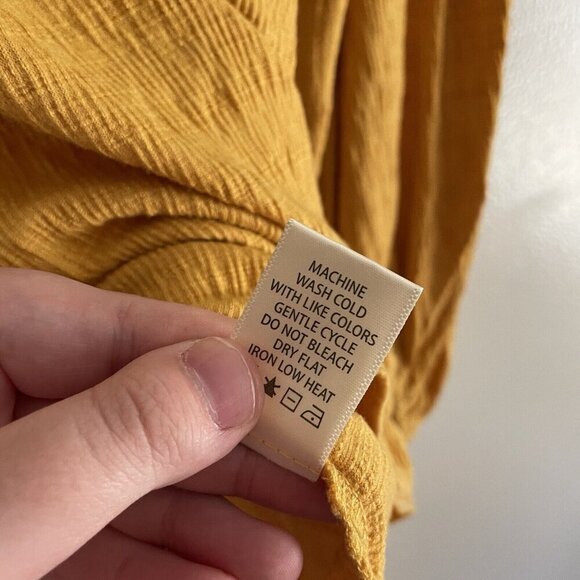 Max Studio Women SZ L Mustard Yellow Long Balloon Sleeve Textured Pullover Top - Picture 8 of 9